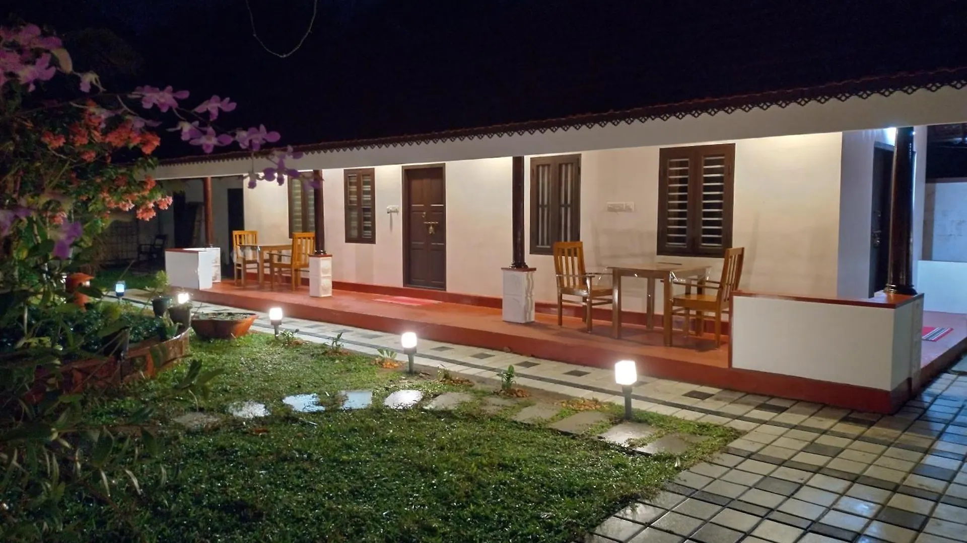 Bed & Breakfast Isha Marari Beach Homestay Mararikulam